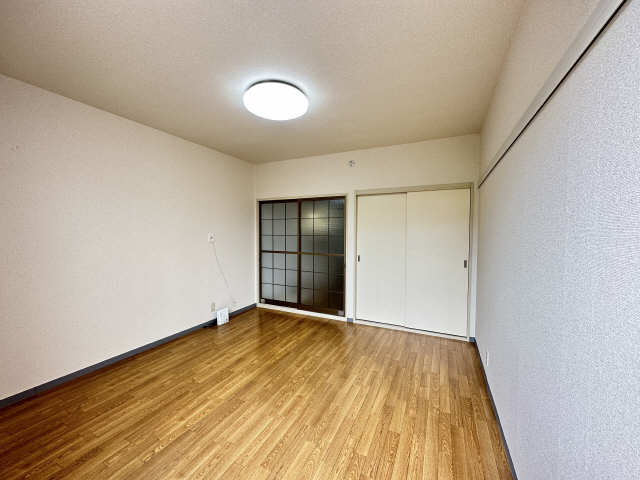 室内　※同タイプ